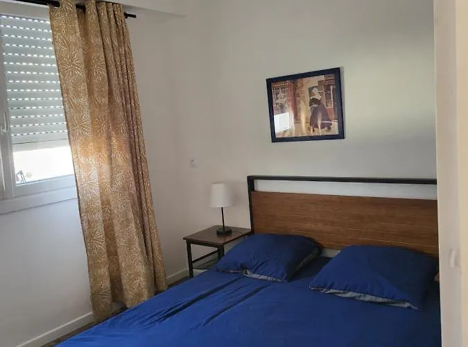 Apartament 09launay Bouhier 09 *